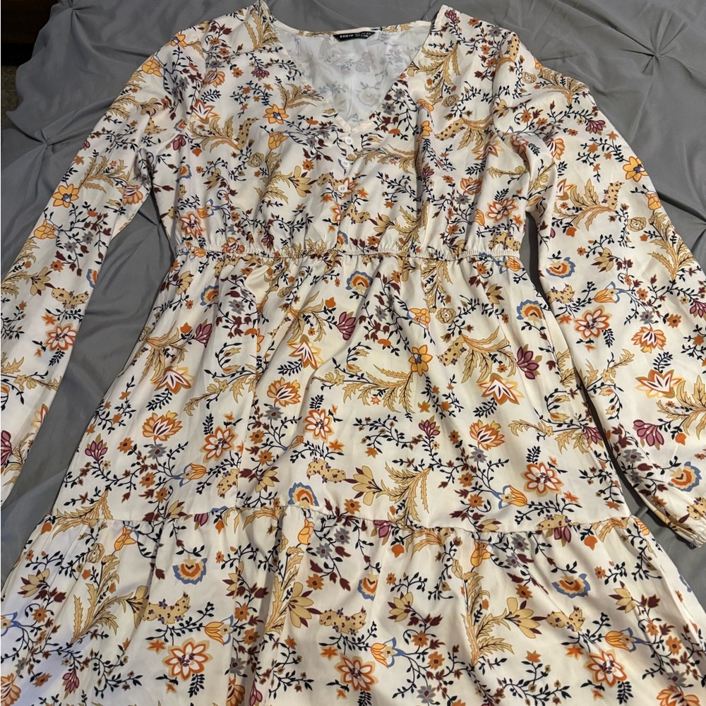 Cute sundress from SHEIN! Size XL fits more like a L